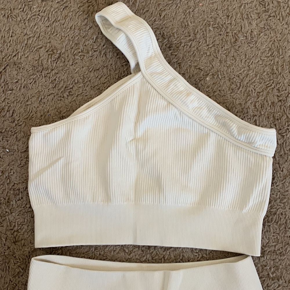 Workout Set - Picture 3 of 4